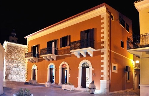 Comiso Hotel | B&B Al Teatro