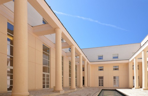 Fuorigrotta Other | Palazzo Esedra