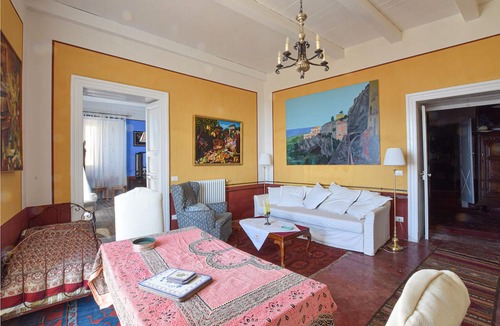 Amantea Apartment | Live in style in this beautiful vacation apartment with sea view in Amantea.