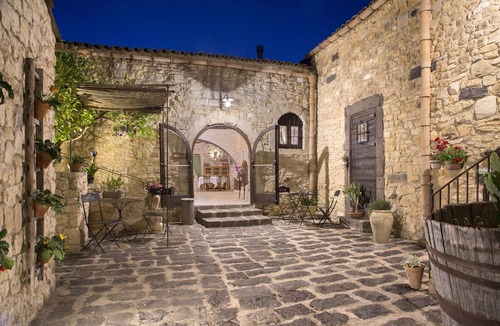 Buccheri Other | Masseria Fortificata Lo Zafferaneto
