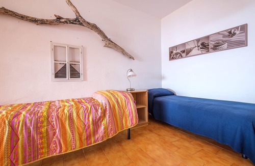 Canneto Apartment | Apartment 'Oleandro' with Private Terrace and Wi-Fi