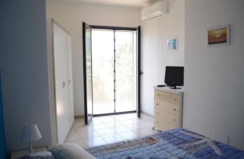 Sant'Anna Apartment | Suite Riviera - modern comfort near the sea