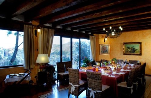 Piazza Armerina Bed & Breakfast | La Casa sulla Collina d'Oro