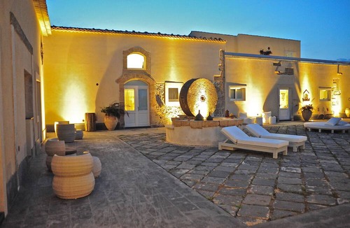 Syracuse Hotel | Borgo Pantano