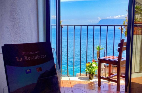 Scilla Bed & Breakfast | La Locandiera