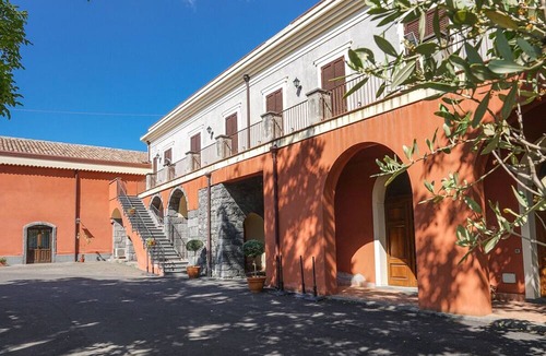 Santa Venerina House | Il Sentiero degli Ulivi