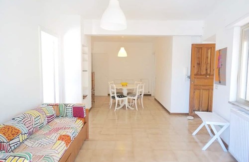 Mandra Capreria Villa | Panoramic Villa Near The Sea