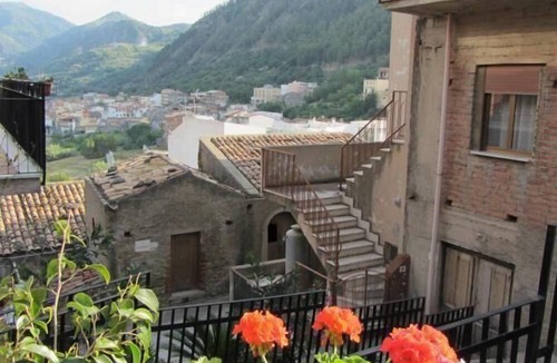 Rodi Milici Apartment | Holiday apartment Rodì for 2 - 8 persons with 4 bedrooms - Row house