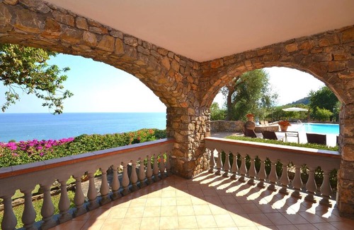 Villammare House | Dream villa with panoramic pool