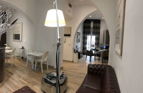 Reggio Calabria Bed & Breakfast | Suite 70 Luxury B&B