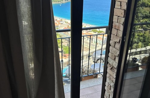 Scilla Bed & Breakfast | B&B La Bastia
