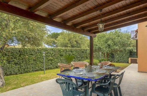 Cefalu Villa | Beautiful private villa for 6 guests with A/C, WIFI, private pool, TV, patio and parking