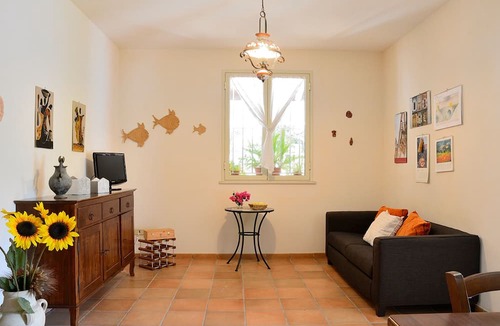 Santa Maria del Focallo Villa | VILLA SOLE WITH DIRECT ACCESS TO THE FINISH SAND BEACH AND THE SEA