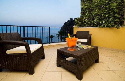 Sant'Alessio Siculo Hotel | EliHotel
