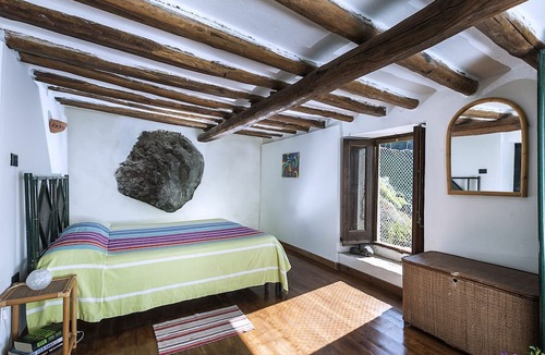 Malfa House | Unique panoramic house in Salina
