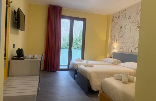 Latronico Hotel | HOTEL PICCOLO PARADISO