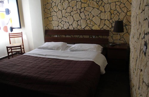 Petrizia Hotel | Hotel 106