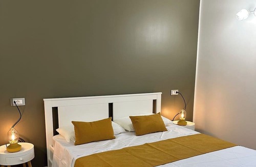 Naples City Centre Bed & Breakfast | Binario 73