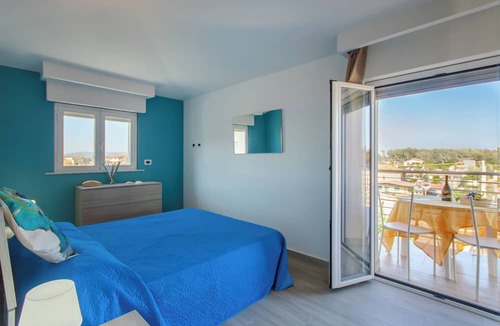 Agnone Bagni Apartment | Casa Golf a 200 mt Dal Mare