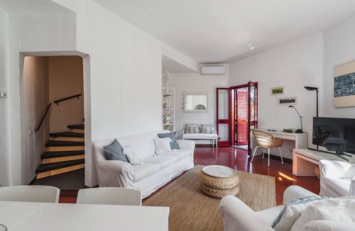 Aci Castello Villa | Casa Magnolia by Wonderful Italy