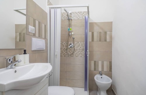 Nesima House | Apartment 'Nicole Rooms' with Mountain View, Wi-Fi and Air Conditioning