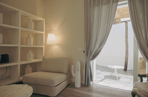 Ischia Porto Hotel | Relais Corte degli Aragonesi
