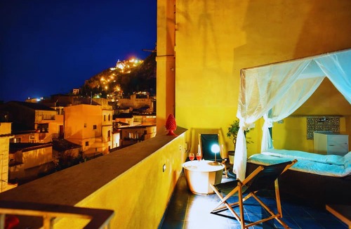 Taormina City Centre Apartment | Live the Magic of Taormina Where History, Beauty, and Sicilian Soul Meet
