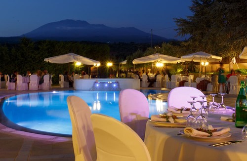 Santa Maria di Licodia Hotel | Hotel Ristorante Paradise