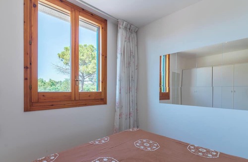 Costa Saracena-Castelluccio Apartment | Apartment 'Reysol Home' with Mountain View, Shared Pool & Wi-Fi