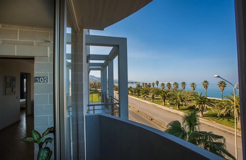 Sant'Agata di Militello House | Residence Hotel Miljunka