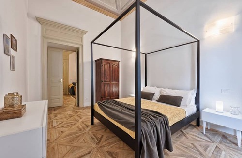 Historic Centre Apartment | Apartments To Art Bollati