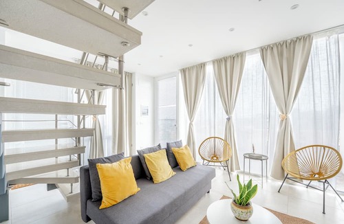 Santa Lucia Apartment | Eos Sea View Apartment