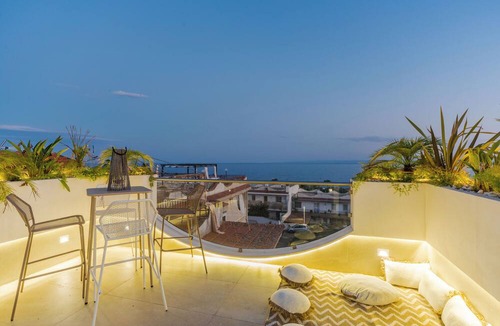 Cannizzaro Apartment | Tropicalia Suites by Wonderful Italy