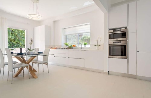 Terrasini Villa | Stunning private villa for 8 people with hot tub, A/C, WIFI, TV and terrace
