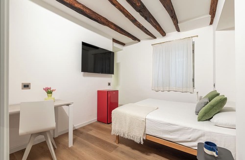 Palermo Apartment | Palazzo Ferrara Rooms by Wonderful Italy