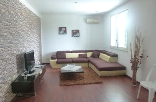 Aspra Apartment | Villa Aurora - Apartment in villa with pool
