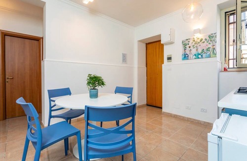 Acireale Apartment | Apartment 'Civico 1 - Acireale' with Balcony and Air Conditioning