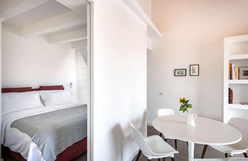 Castellammare Vucciria Apartment | Suite Vucciria with Terrace by Wonderful Italy
