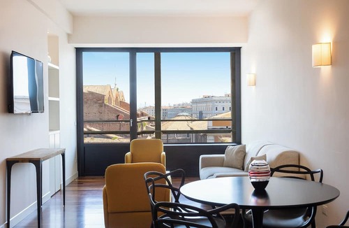 Rione XVIII Castro Pretorio Apartment | Amazing Via Parigi