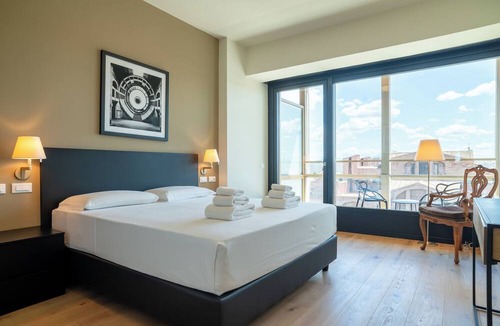 Rione XVIII Castro Pretorio Apartment | Amazing Via Parigi