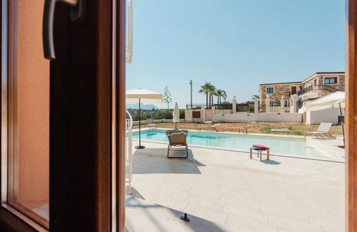 Balestrate Villa | VILLA CON PISCINA