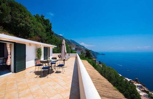 Praiano Apartment | Ideal for young couples, families or friends. Spectacular view, Wi-Fi