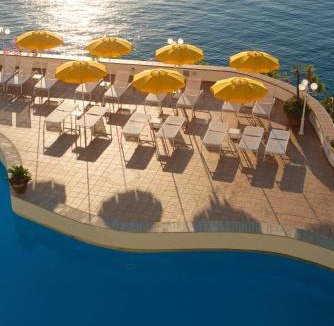 Lipari Historic Centre Hotel | Hotel Carasco