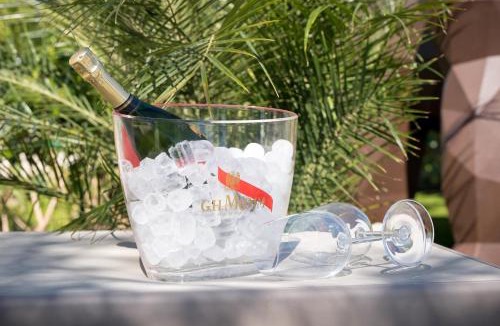 Campofelice di Roccella Villa | Villa Bianca Luxury SPA Sea view near Cefalù