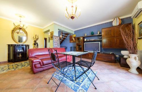 Nizza di Sicilia Villa | Villa Manganaro