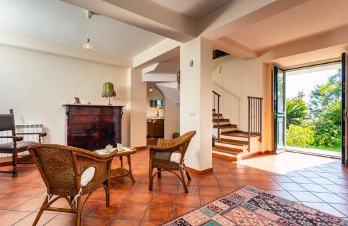 Santa Tecla Villa | Villa Vittoria - Santa Tecla