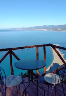 Tindari Apartment | "Il Gelso" in Villa G reco