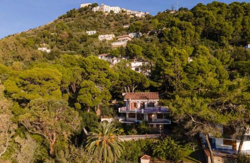 Castellabate Apartment | Grande Villa panoramica con accesso diretto alla spiaggia