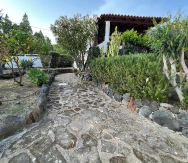 Vulcanello Apartment | Hola Villa Vulcano