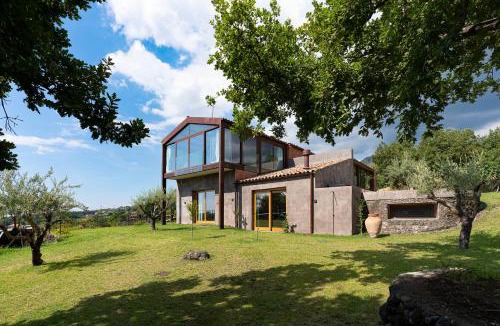 Zafferana Etnea Hotel | Monaci delle Terre Nere
